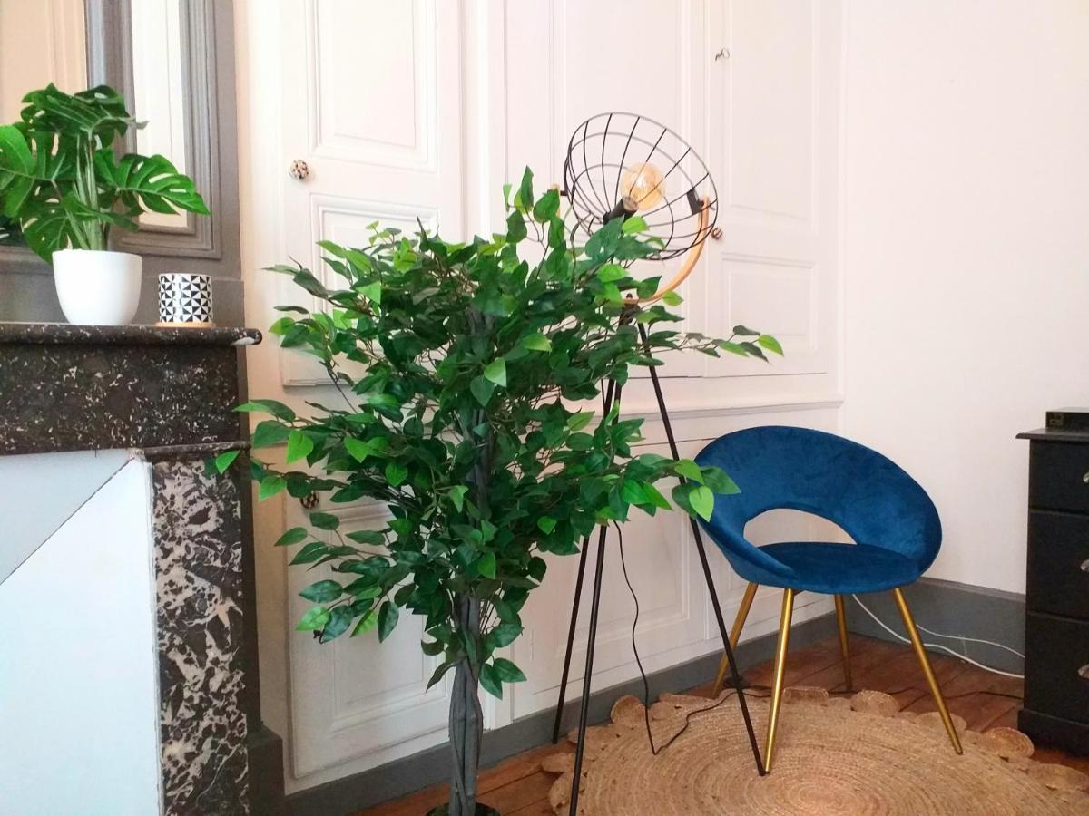 L' An 4 de la Liberté- Appartement de charme centre-ville au calme Bourges Extérieur photo