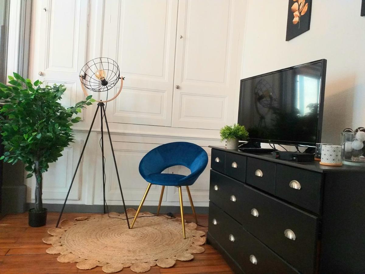 L' An 4 de la Liberté- Appartement de charme centre-ville au calme Bourges Extérieur photo